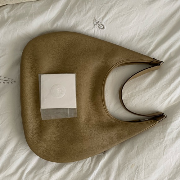 Hermes Handbags - Hermes Gao Leather Bag